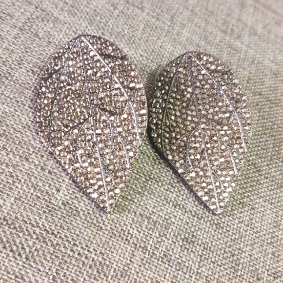 Stunning Marcasite Leaf Earrings - Pre-loved (1.75") - Picture 1 of 2